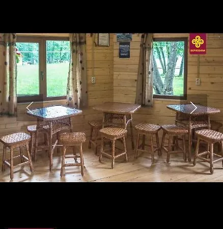 гостинний двір 