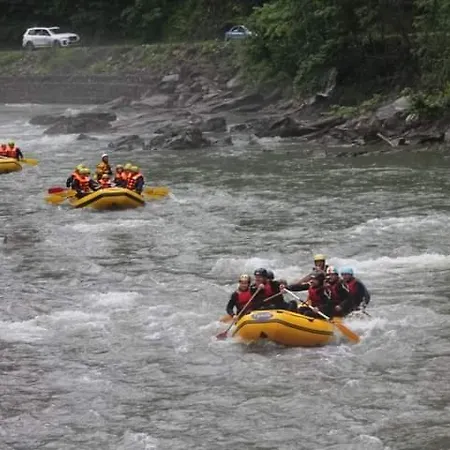 Landhuis гостинний двір 