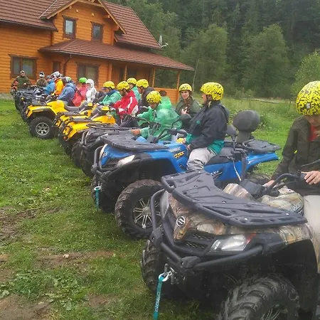 Landhuis гостинний двір 