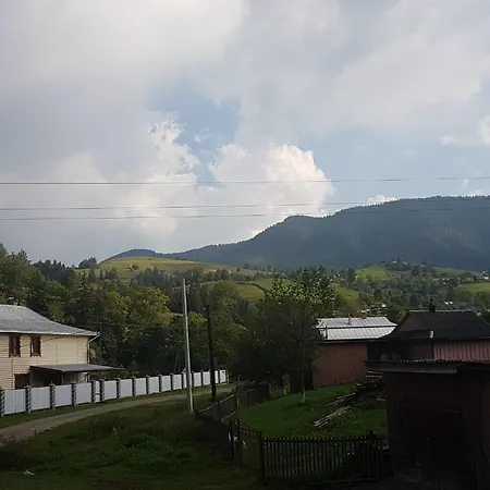 Country house гостинний двір 