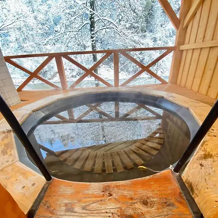 Country house гостинний двір 