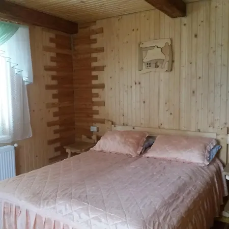 гостинний двір 