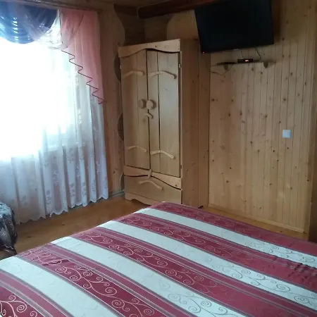 בית כפרי гостинний двір 