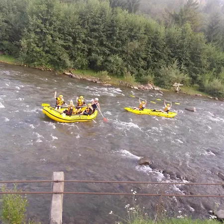 гостинний двір 