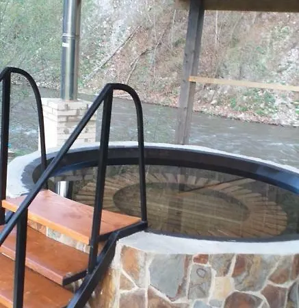 Country house гостинний двір 