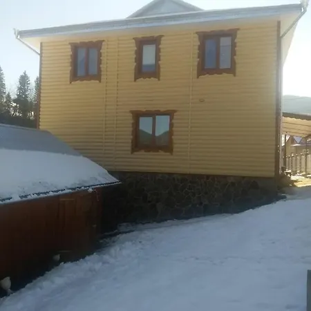 гостинний двір 