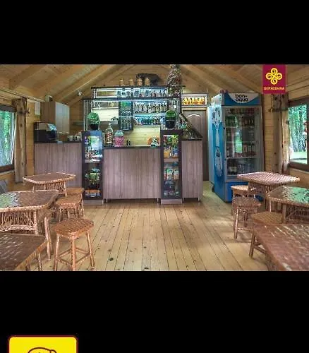 Country house гостинний двір 