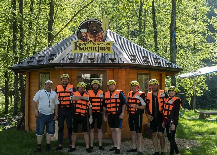 гостинний двір 