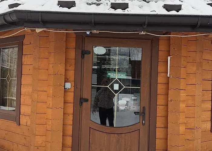 гостинний двір 