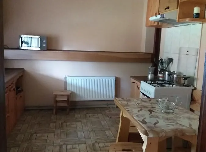 гостинний двір 