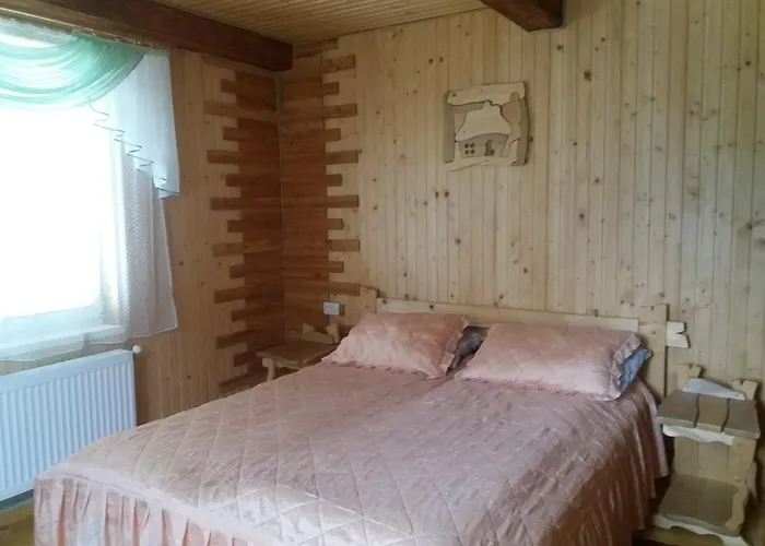 гостинний двір 