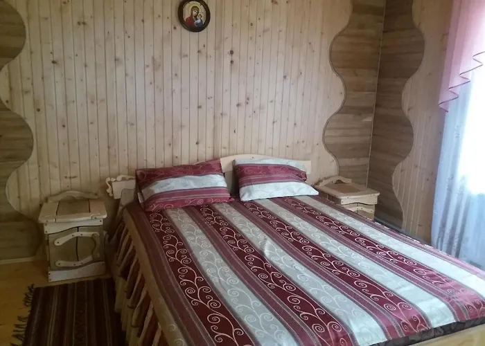 Country house гостинний двір 